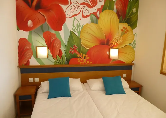 Lägenhet Palm Garden With Sea Views To The Beach, Pools *